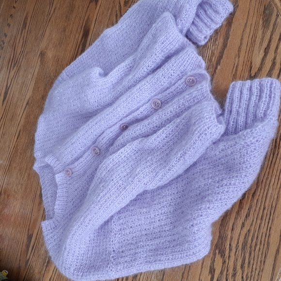 New powder Soft Sweater - Picture 5 of 8